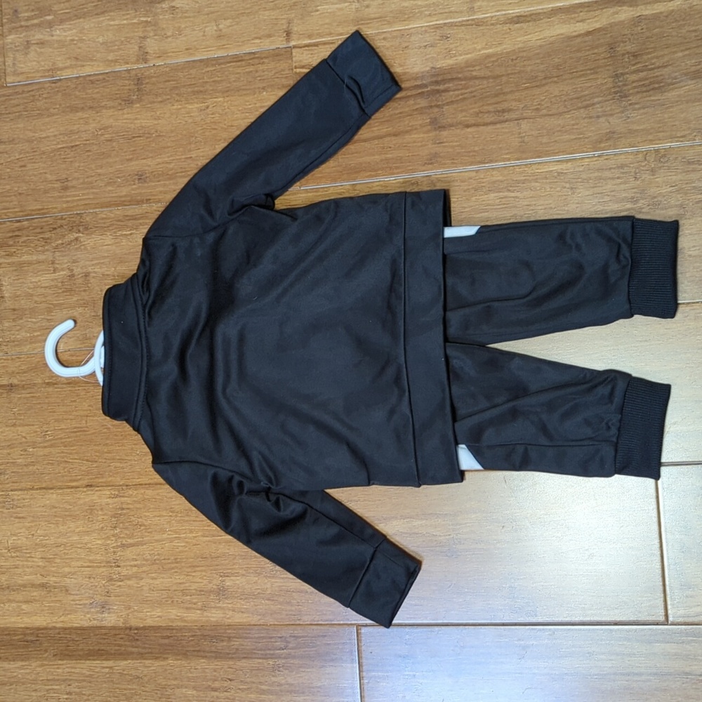 Puma 2 Piece Black & White Baby Track Suit 6-9 Months - Picture 7 of 7